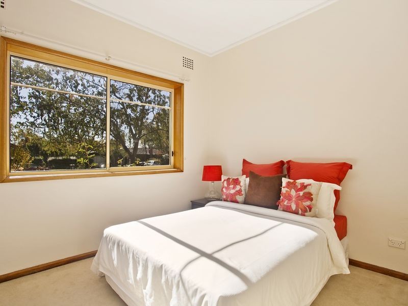 23 McKinlay Street, Narrabundah ACT 2604