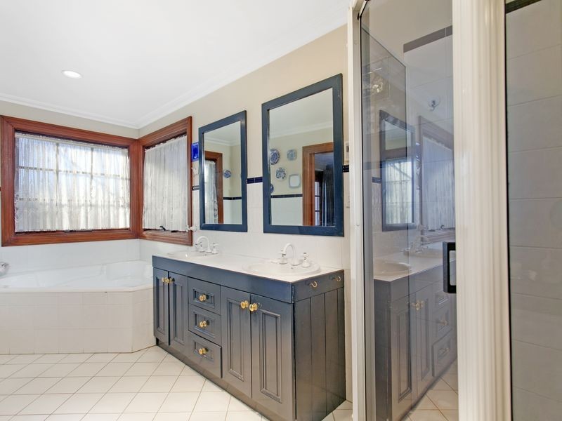 27 Furneaux Street, Forrest ACT 2603