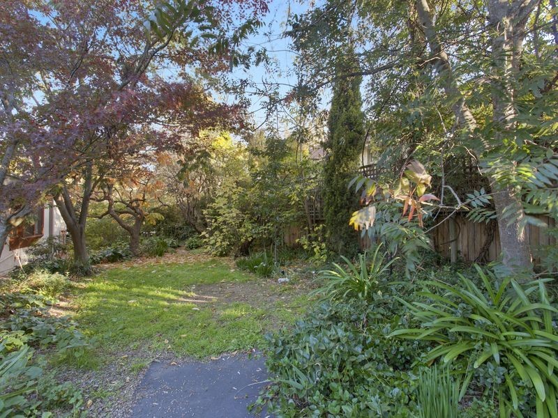 27 Furneaux Street, Forrest ACT 2603