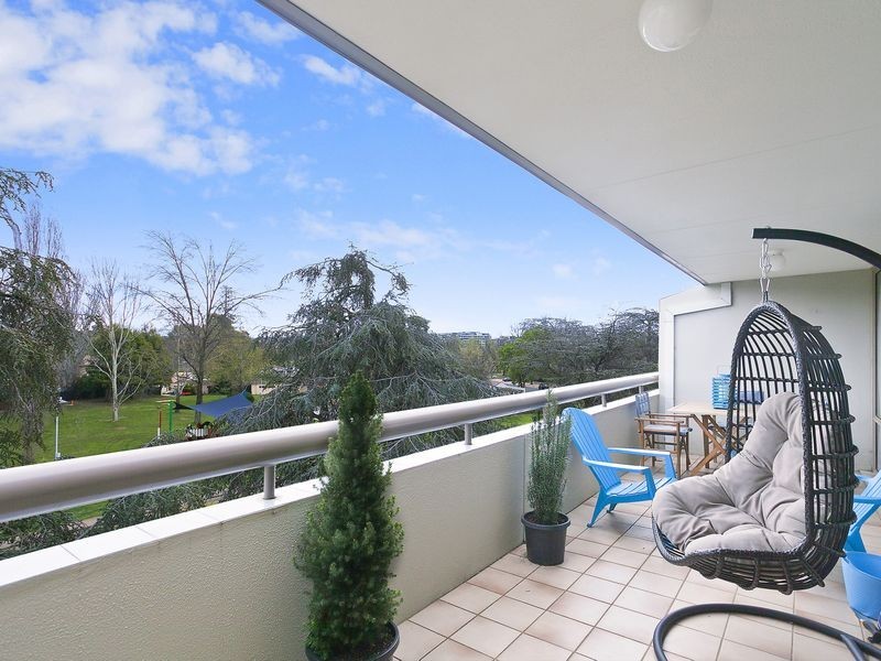 F6/2 Currie Crescent, Griffith ACT 2603