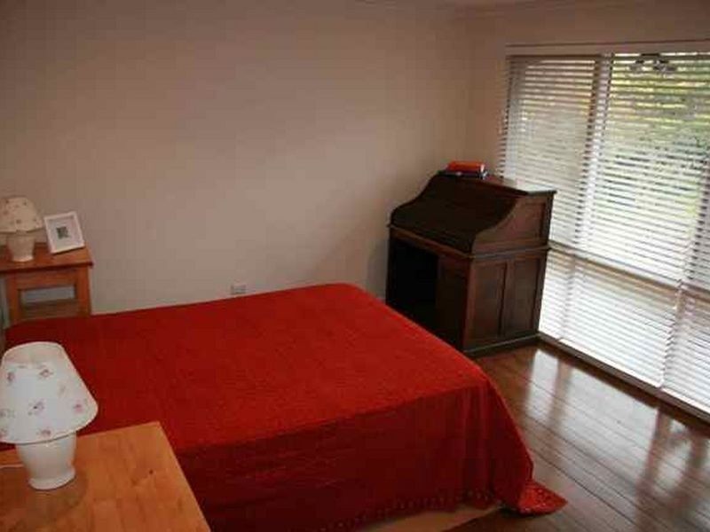 6 Finniss Crescent, Narrabundah ACT 2604