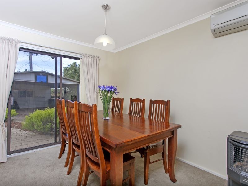 50 Barraclough Crescent, Monash ACT 2904
