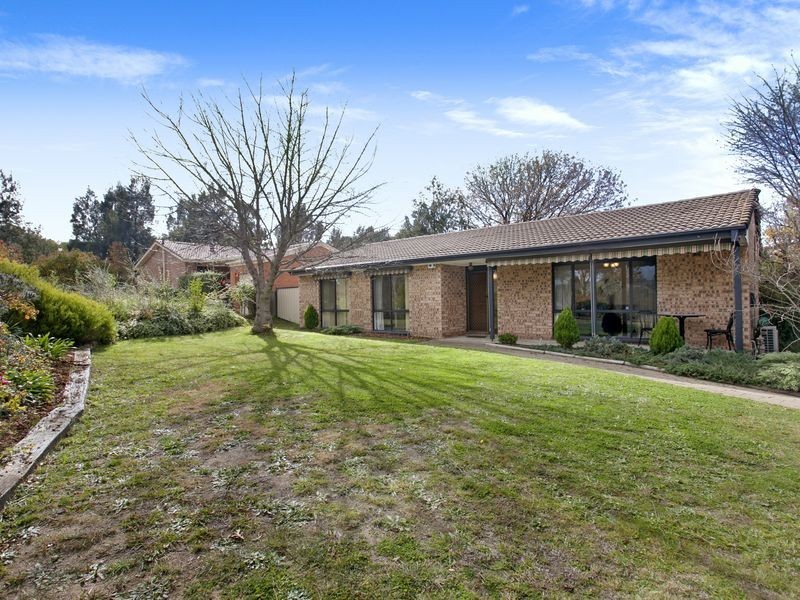 50 Barraclough Crescent, Monash ACT 2904