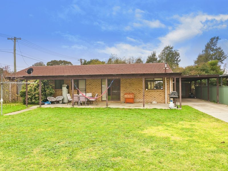 5 Fallins Place, Monash ACT 2904