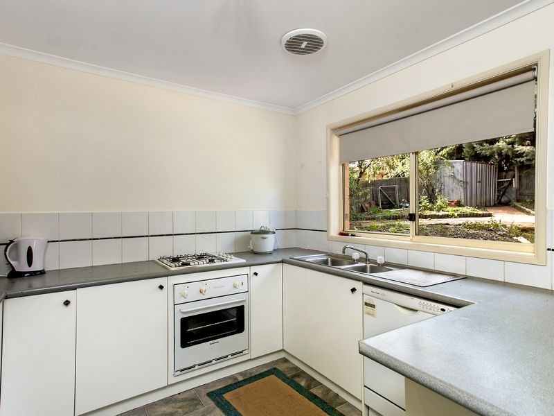 27 Warabin Crescent, Ngunnawal ACT 2913
