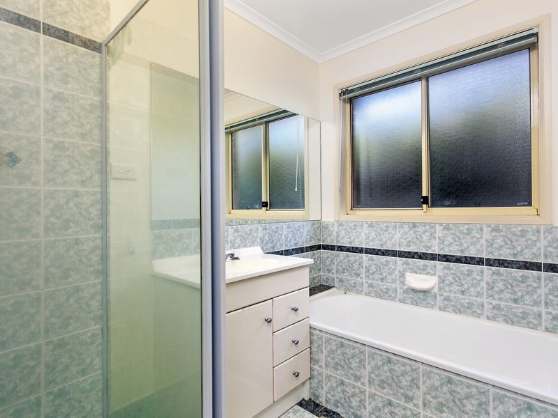 27 Warabin Crescent, Ngunnawal ACT 2913