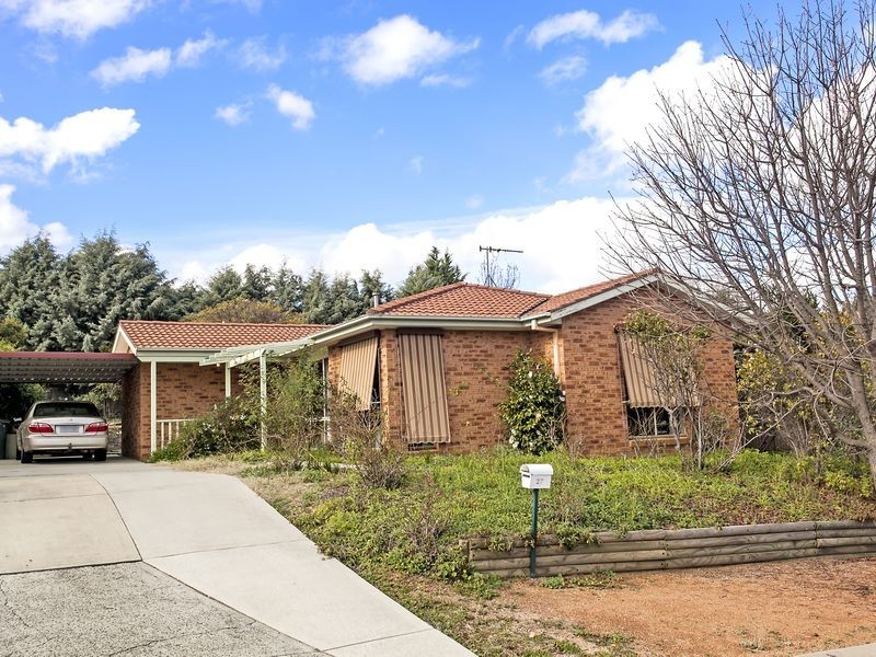 27 Warabin Crescent, Ngunnawal ACT 2913