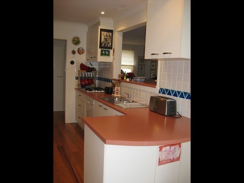 31 Ainsworth Street, Mawson ACT 2607