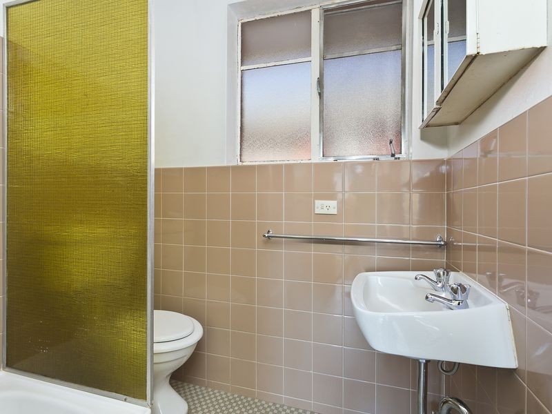 5/4 Nuyts Street, Red Hill ACT 2603