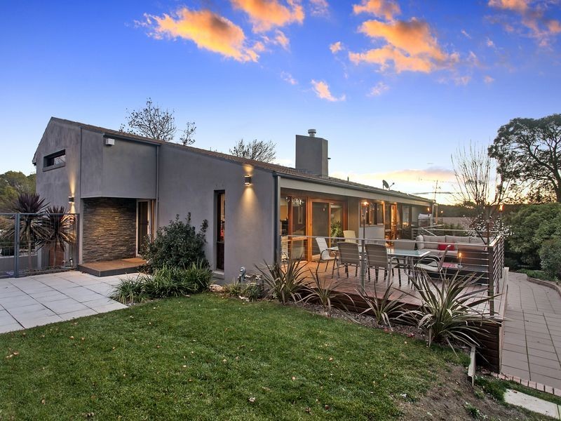 60 Julia Flynn Avenue, Isaacs ACT 2607