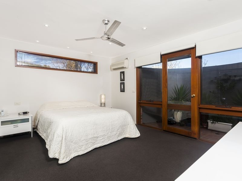 60 Julia Flynn Avenue, Isaacs ACT 2607