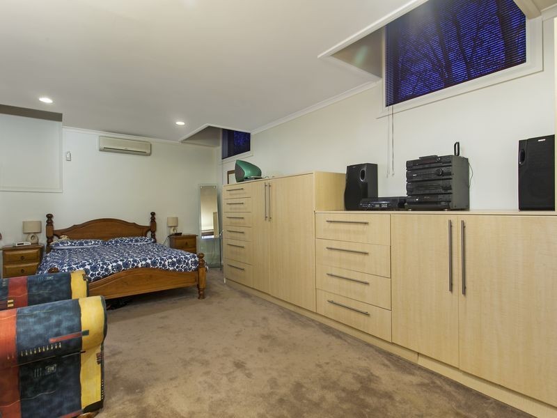 60 Julia Flynn Avenue, Isaacs ACT 2607