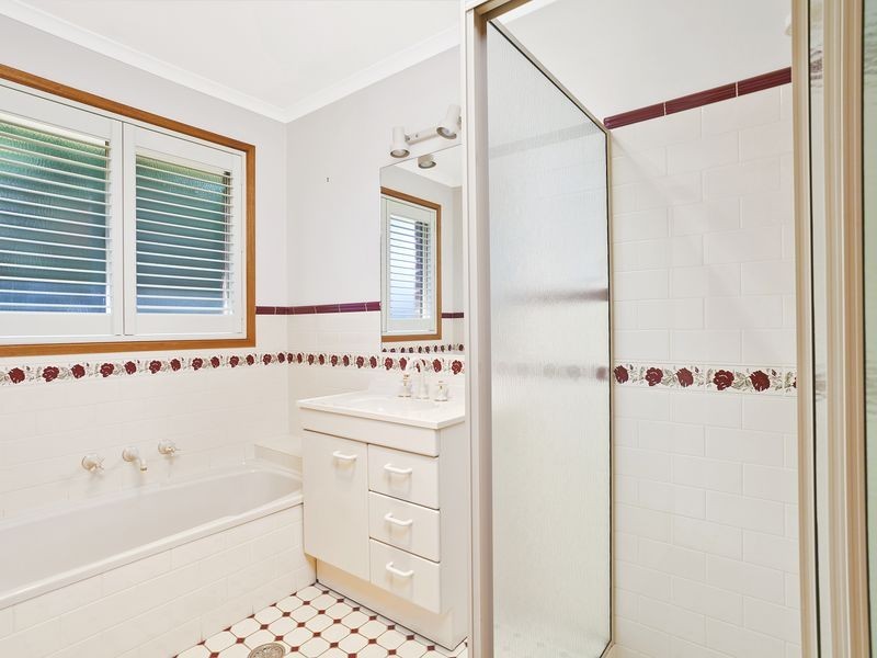 18 Chevalley Loop, Gordon ACT 2906