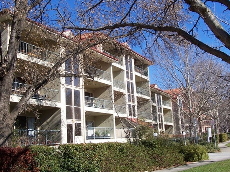 19/30 Cunningham Street, Kingston ACT 2604