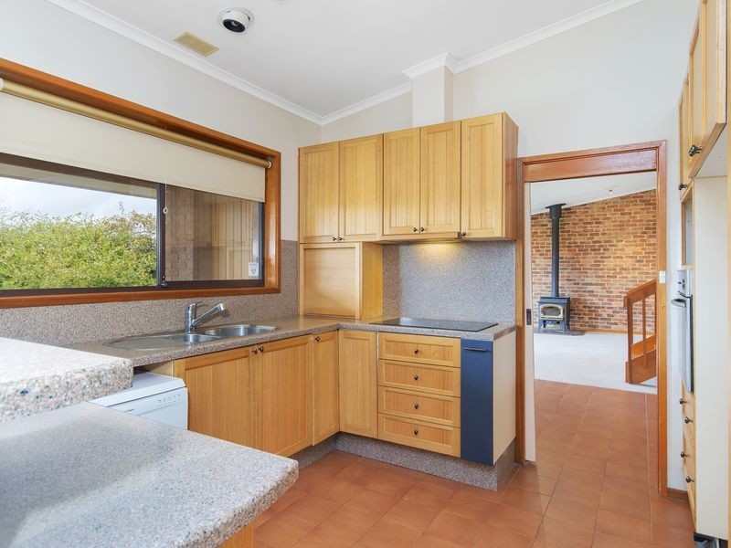 23 Jackie Howe Crescent, Macarthur ACT 2904