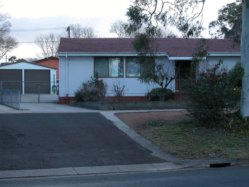 66 Matina Street, Narrabundah ACT 2604