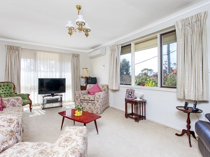 3 Cleland Street, Latham ACT 2615