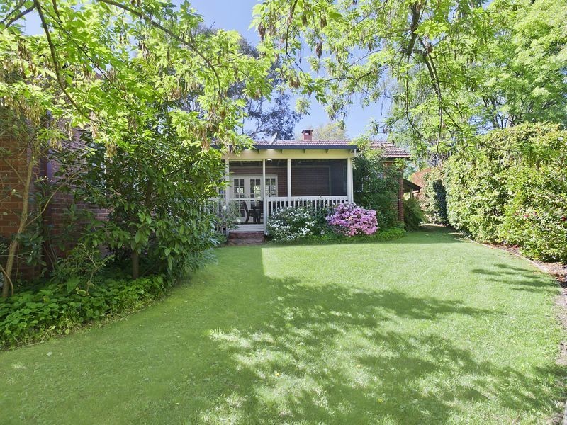 23 Favenc Circle, Griffith ACT 2603