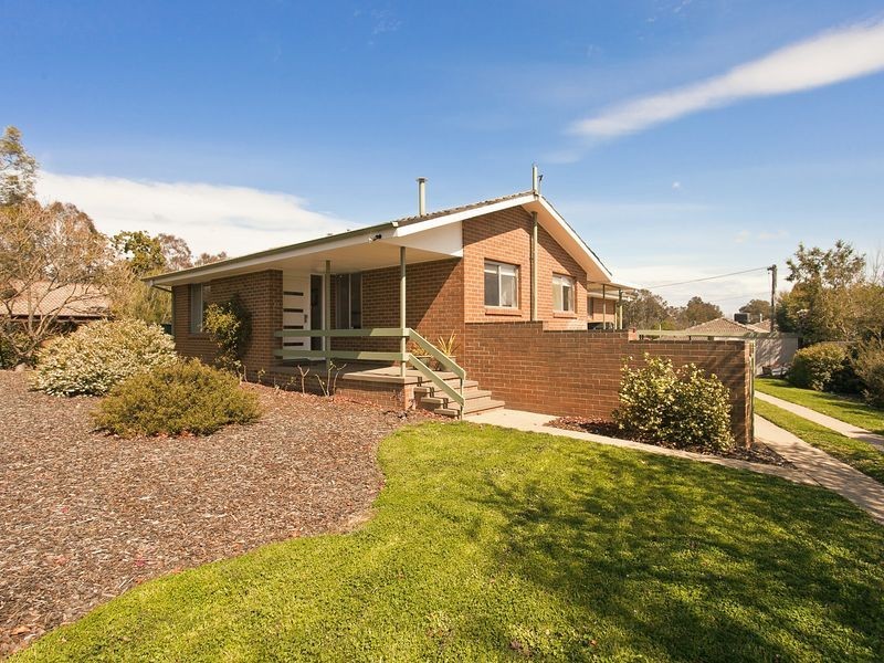 14 Plowman Place, Flynn ACT 2615