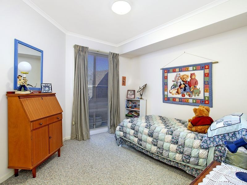 17 Watts Street, Greenway ACT 2900