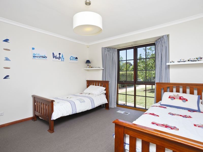 10 Johnston Street, Narrabundah ACT 2604
