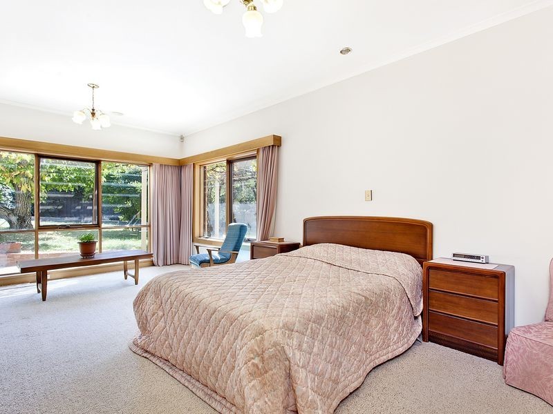 51 Empire Circuit, Forrest ACT 2603