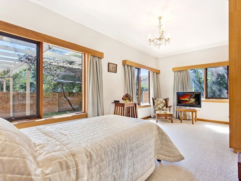 51 Empire Circuit, Forrest ACT 2603