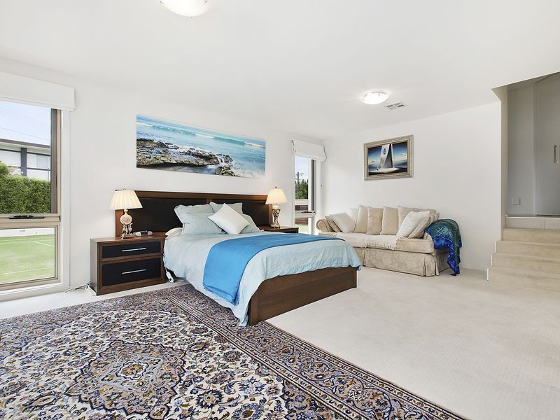 39 Hampton Circuit, Yarralumla ACT 2600