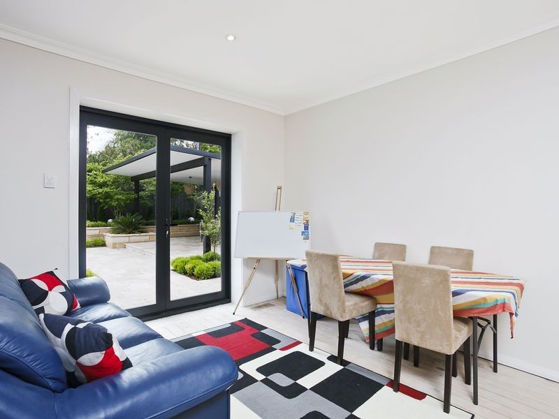 14 Hopetoun Circuit, Deakin ACT 2600