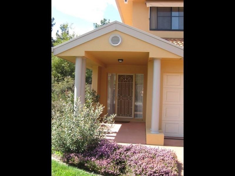 16/50 Ellenborough Street, Lyneham ACT 2602