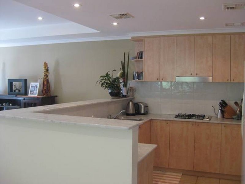 16/50 Ellenborough Street, Lyneham ACT 2602