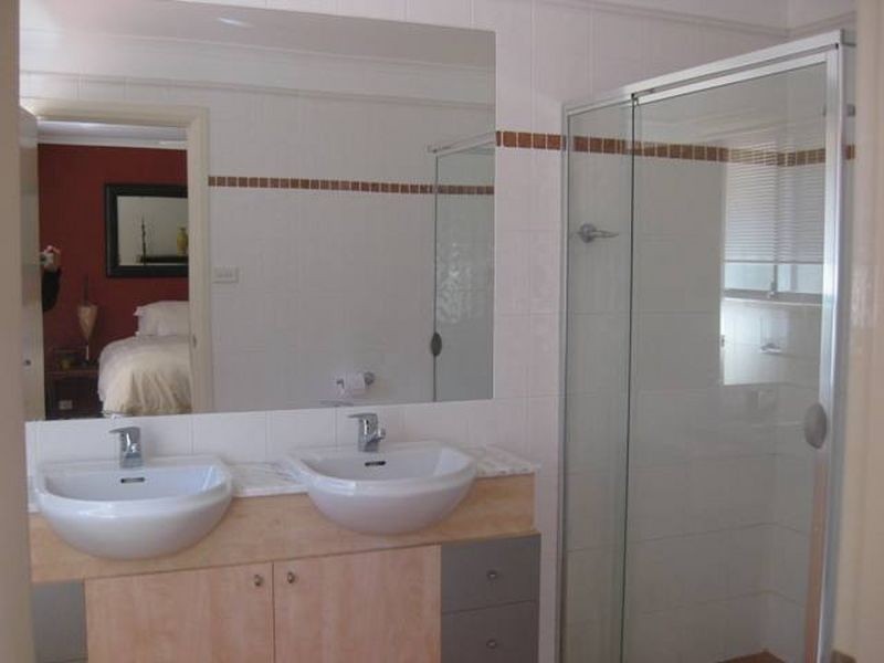 16/50 Ellenborough Street, Lyneham ACT 2602