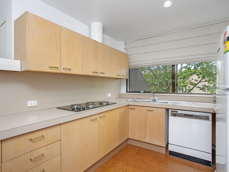 35/18 Currie Crescent, Kingston ACT 2604