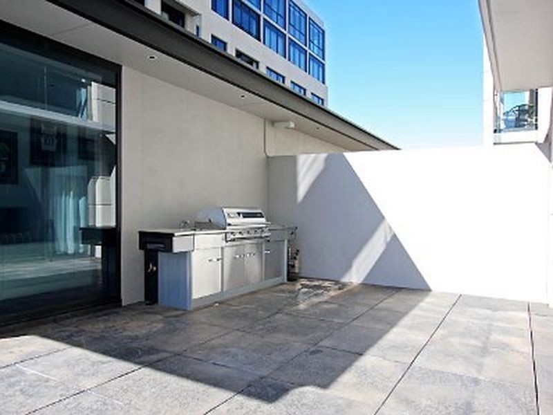 4/11 Sydney Avenue, Barton ACT 2600