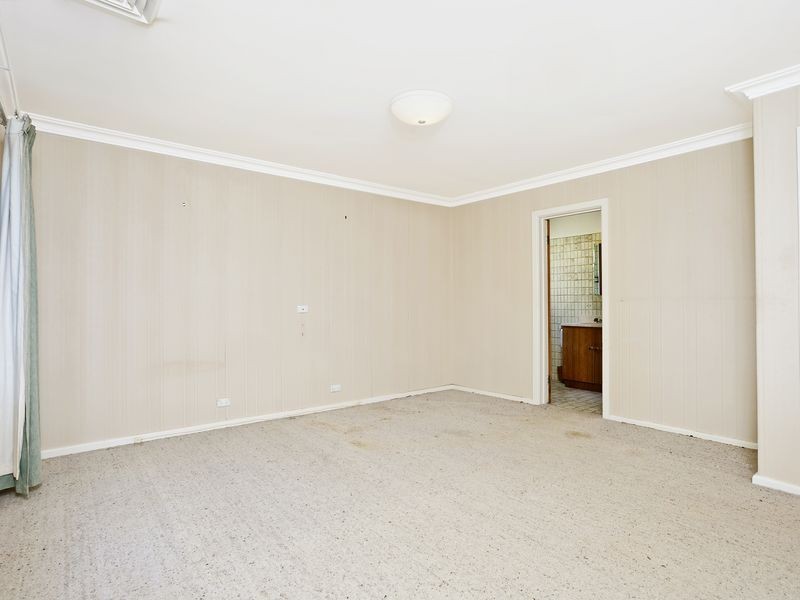 4 Fishburn Street, Red Hill ACT 2603