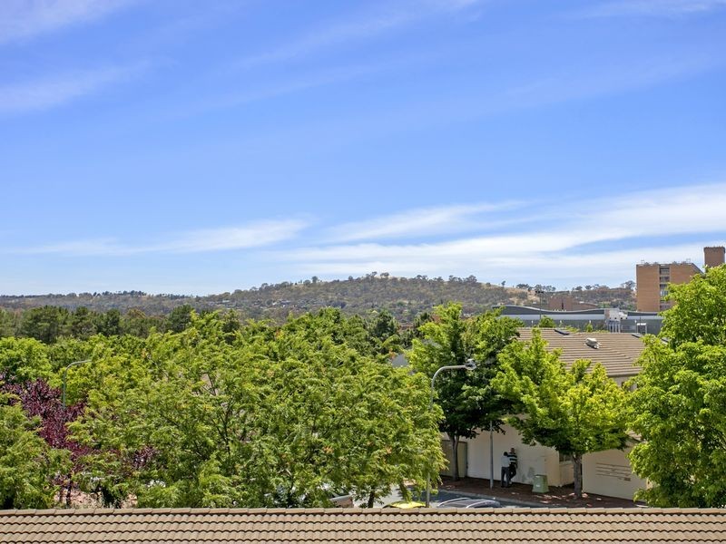 7/26 Chaseling Street, Phillip ACT 2606