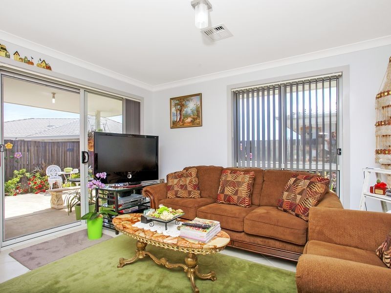 26 Rag Holmes Street, Macgregor ACT 2615