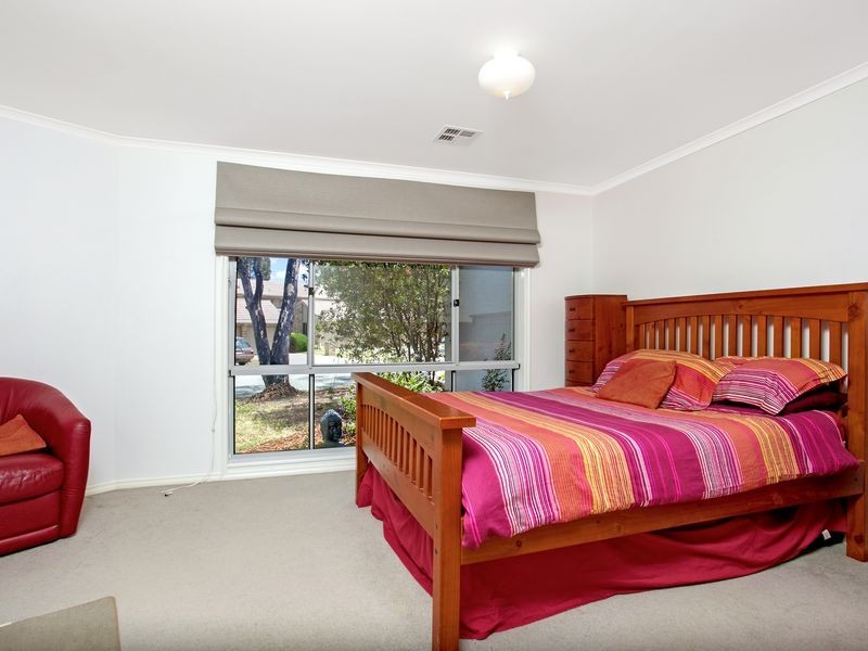 10/77 Mortimer Lewis Drive, Greenway ACT 2900
