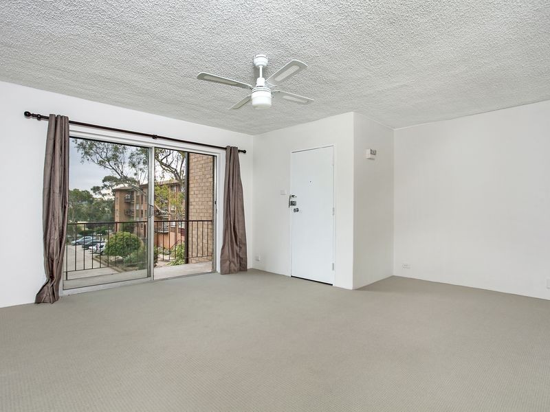 11/104 Henderson Road, Queanbeyan NSW 2620