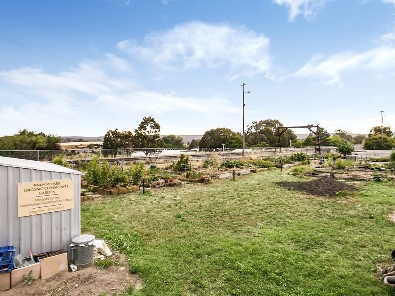 11/104 Henderson Road, Queanbeyan NSW 2620