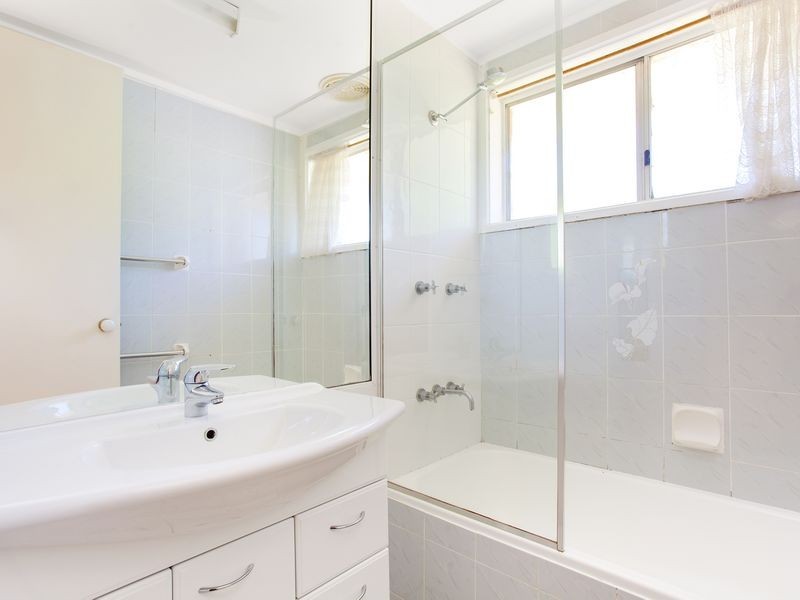 56 Handcock Crescent, Macgregor ACT 2615