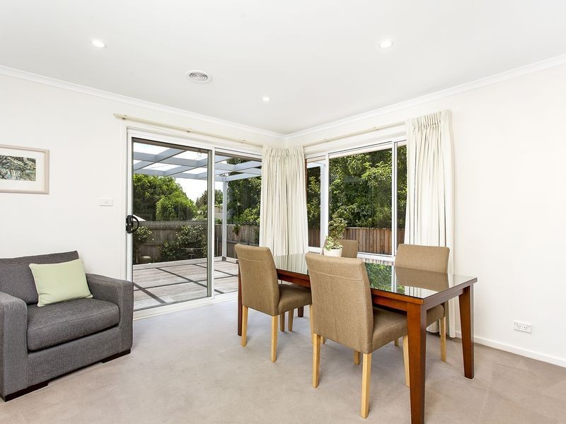 2/11 Bentham Street, Yarralumla ACT 2600