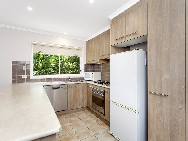2/11 Bentham Street, Yarralumla ACT 2600
