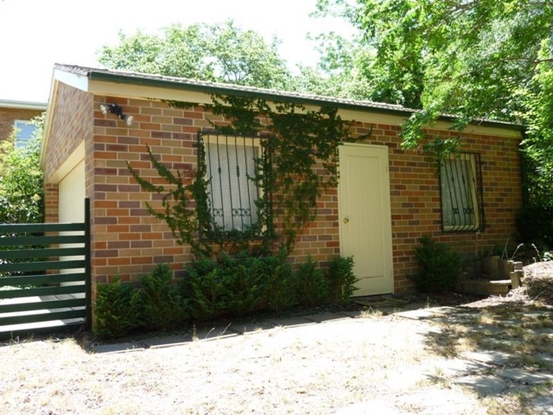 64 Hopetoun Circuit, Yarralumla ACT 2600