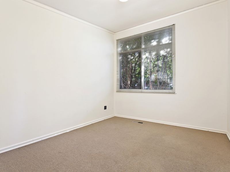 84 Walker Crescent, Narrabundah ACT 2604