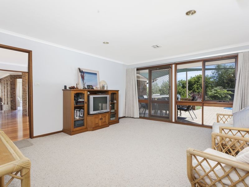 7 Kaeppel Place, Isaacs ACT 2607