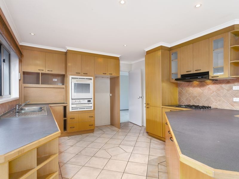 10 Weavers Crescent, Theodore ACT 2905