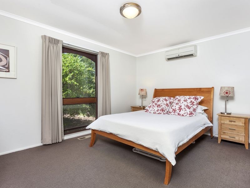 11 Molvig Street, Weston ACT 2611