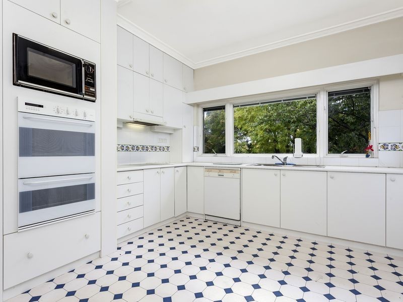 23 Tasmania Circle, Forrest ACT 2603