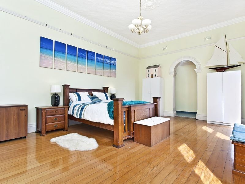 22 Glebe Street, Yass NSW 2582